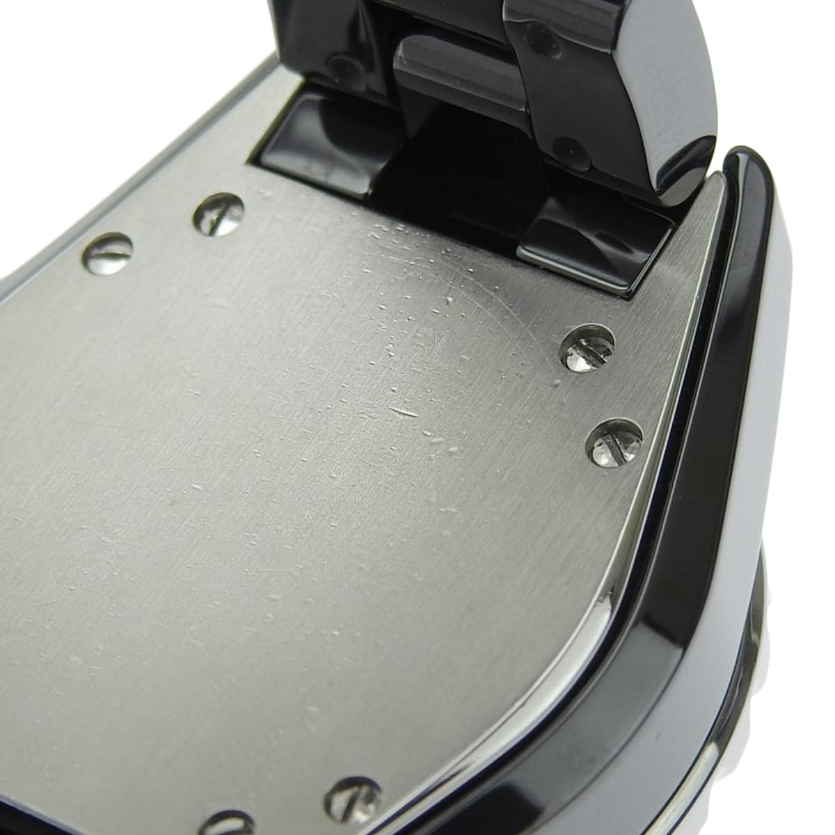 J12 H0682 Ceramic/SS Black Quartz