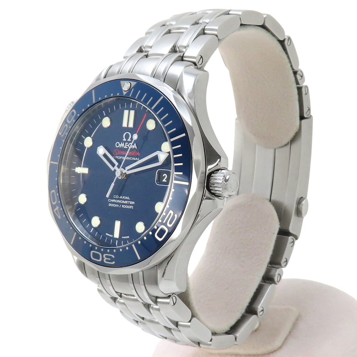 212.30.51.20.03.001 海马系列300米潜水表 不锈钢 自动上链 蓝色