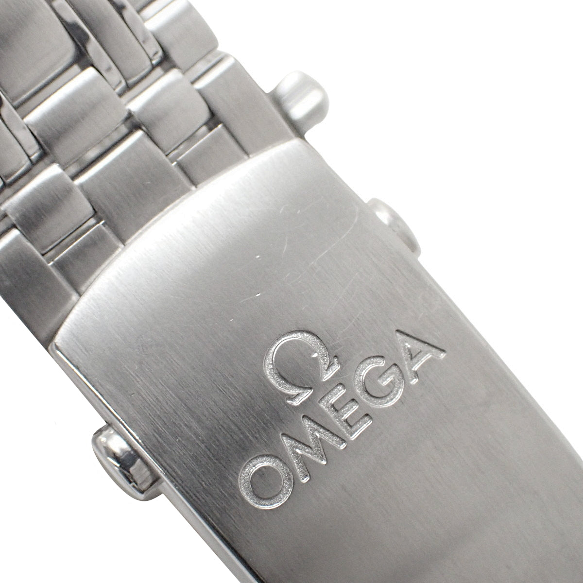 212.30.51.20.03.001 海马系列300米潜水表 不锈钢 自动上链 蓝色