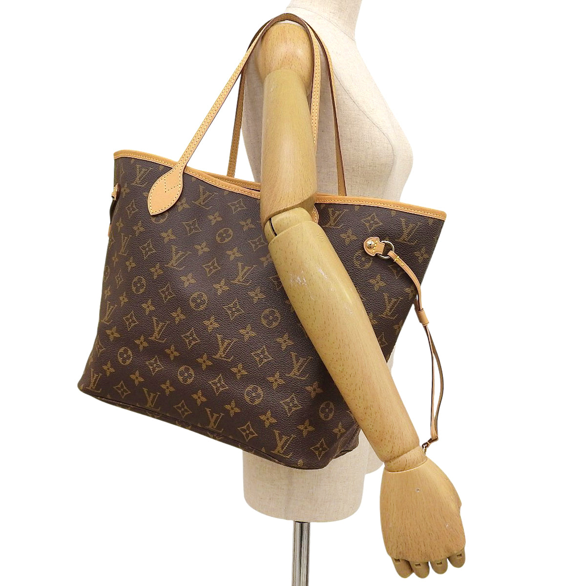 モノグラム ネヴァーフルMM ピヴォワンヌ M41178