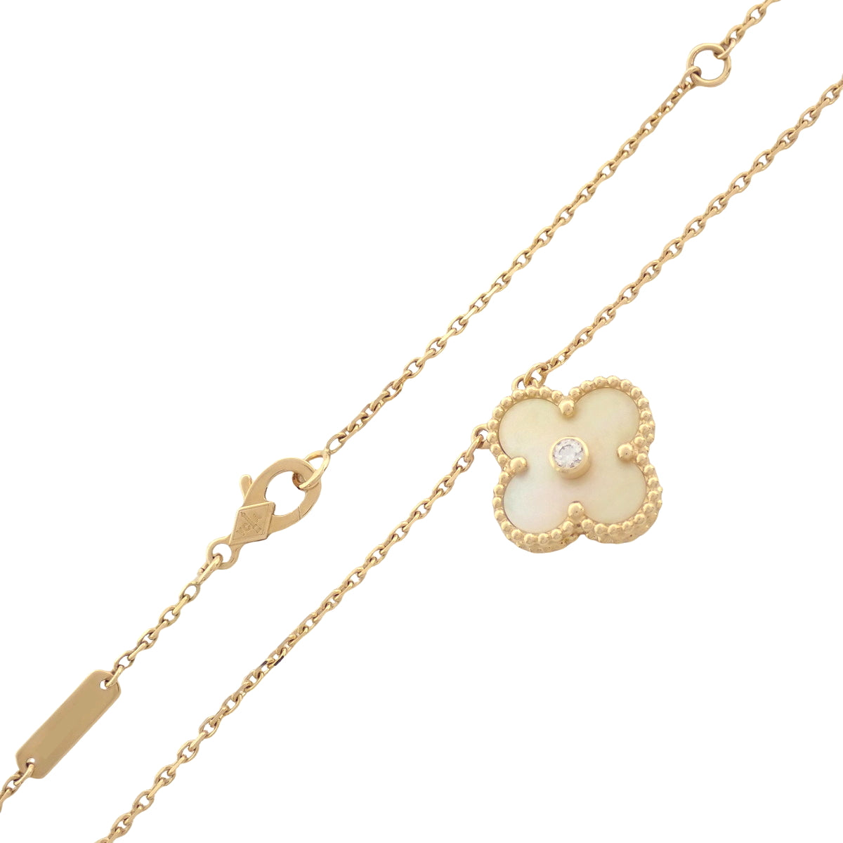 Vintage Alhambra Pendant with Diamond and Golden Shell, D0.05, 18K Yellow Gold, YG 1PD, 2018 Christmas Limited Edition
