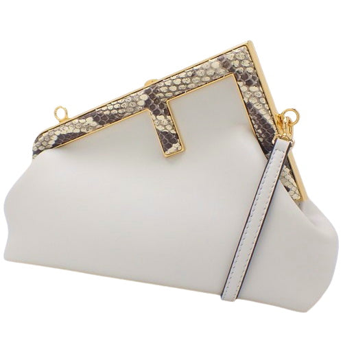 ファースト スモール バッグ パイソン ナッパレザー ホワイト 8BP129AGWRF1GEN(2024年1月現在現行品) クラッチバッグ 肩掛け 斜め掛け FFモチーフ