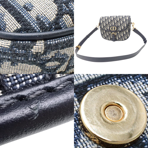 Bobby Medium Bag, Blue Dior Oblique Jacquard Canvas, M9319UTZQ_M928 (Currently in production as of February 2024)