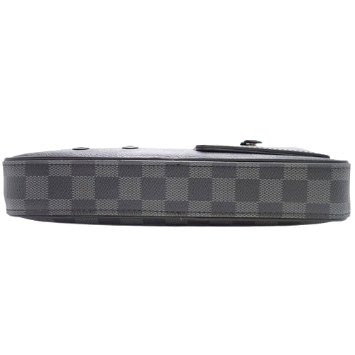 Damier Graphite Alpha Messenger Shoulder/Crossbody Bag in Damier Graphite Canvas N40188