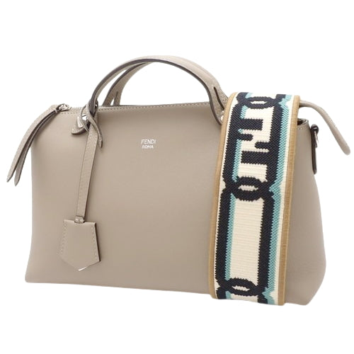 By The Way Medium Leather Bag, Greige, 8BL146, 2-way shoulder bag (can be carried as a shoulder bag or crossbody bag)