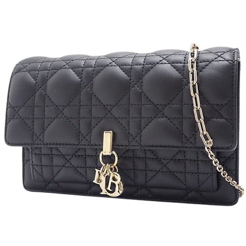 Canutage My Dior Daily Chain Pouch, Lambskin, Black, S0937ONMJ_M900 (currently available as of August 2024).  2-way bag: shoulder bag, crossbody bag, clutch, shoulder wallet.
