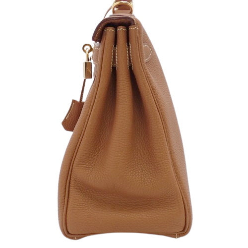 Kelly 28 (inner-stitched) Togo leather, gold hardware, □F stamp.