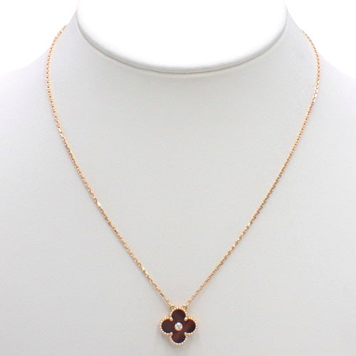 Vintage Alhambra Pendant with Diamond and Bullseye Design (VCARPOMV00) in 18K Pink Gold with PG Jewelry, 1 Piece, Clover Design, 2017 Christmas Limited Edition (Warranty Included)