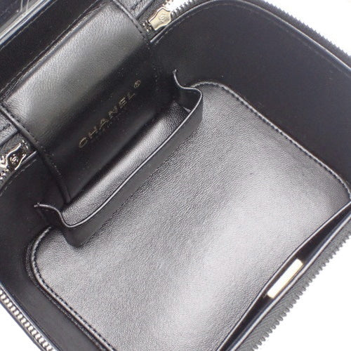 Matelasse Coco Mark Vanity Chain Shoulder Bag in Lambskin AS3171