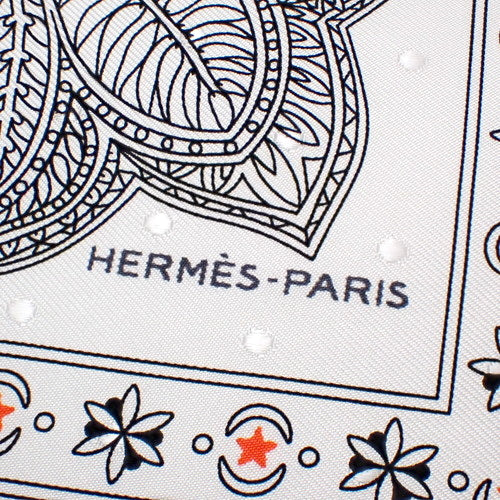 【新品】Le Jardin de la Maharani 玛哈拉尼花园 卡莱55 丝巾