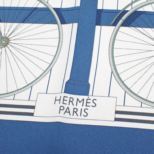 【新品】LES BECANES ベカン カレ70 アパレル ファッション小物 バッグ小物 自転車 シルク