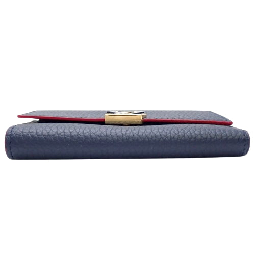 Portefeuille Capucines Compact Tri-fold Taurillon Leather Marine Rouge M63741