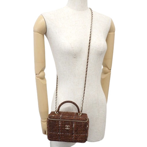 Matelasse Coco Mark Vanity Chain Shoulder Bag in Tweed AP2199