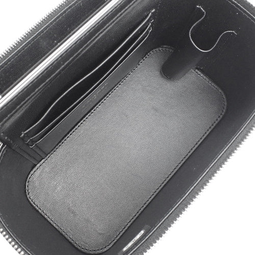Matelasse Coco Mark Vanity Chain Shoulder Pouch in Lambskin, AP2199