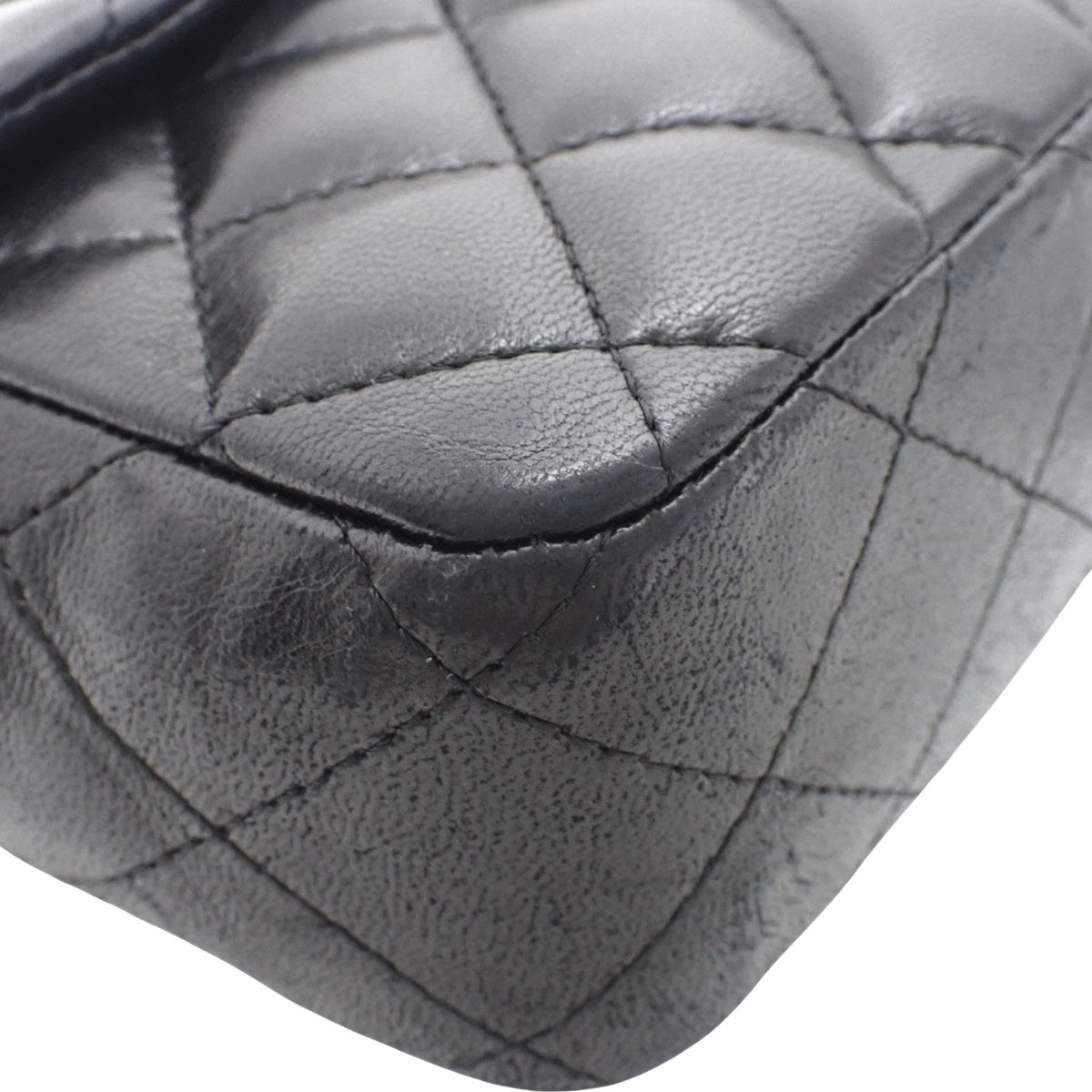 黑色羊皮绗缝 Coco Mark 链条单肩包