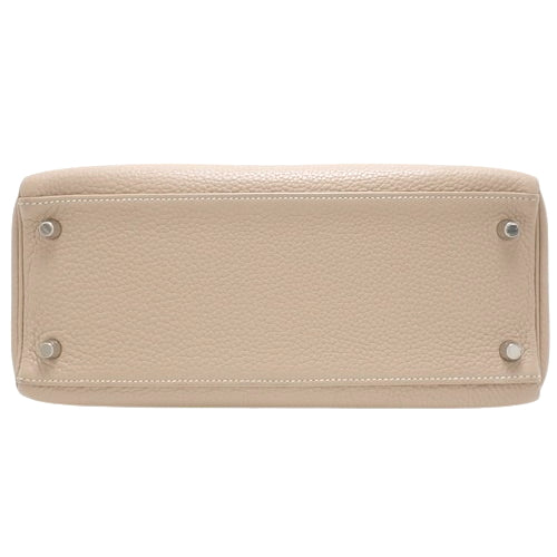 Kelly 28 (inside stitching) Taurillon Clemence leather, palladium hardware, Argile, Q stamp