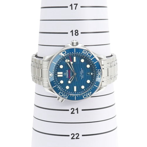 210.30.42.20.03.001 海马系列300米潜水表 精钢 自动上链 蓝色