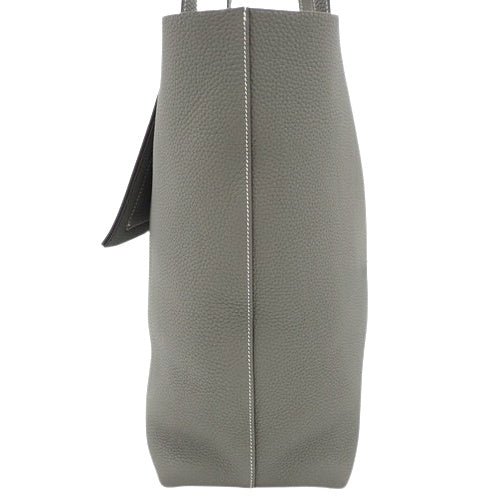 Cabas Serie 46 Taurillon Clemence 皮革 Grimeyer U 邮票