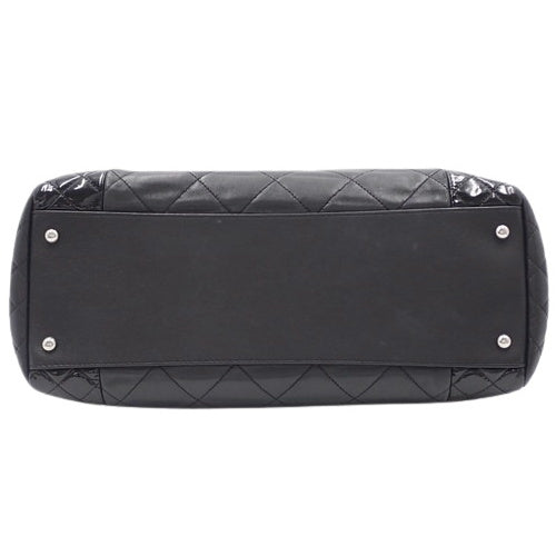 Matelasse Coco Mark Chain Handbag in Lambskin, Patent Leather/Patent Leather