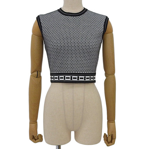 Sleeveless knit wool polypropylene apparel fashion tank top cropped