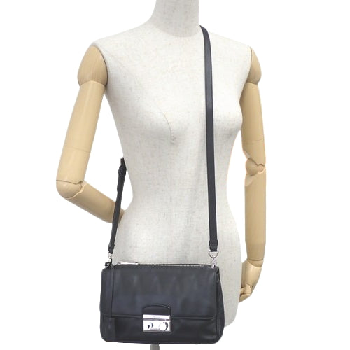 Wフェイス ショルダーバッグ レザー ブラック 肩掛け 斜め掛け ダブルフェイス