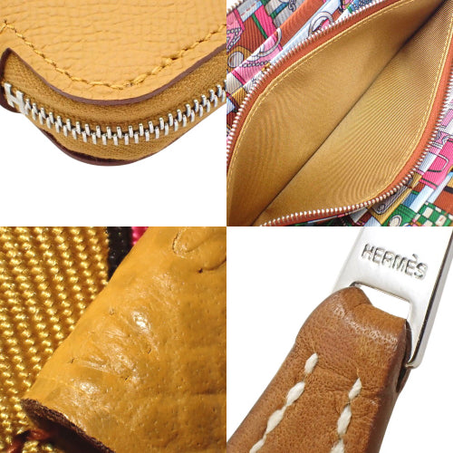 Azap 长款丝绸 Epsom 皮革手拿包,镀钯金属配件,芝麻色 W 印章