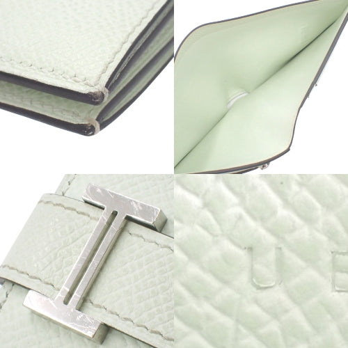 Bearn Compact Vert Fizz, Epsom leather, palladium hardware, silver hardware, U stamp, bifold, two-fold
