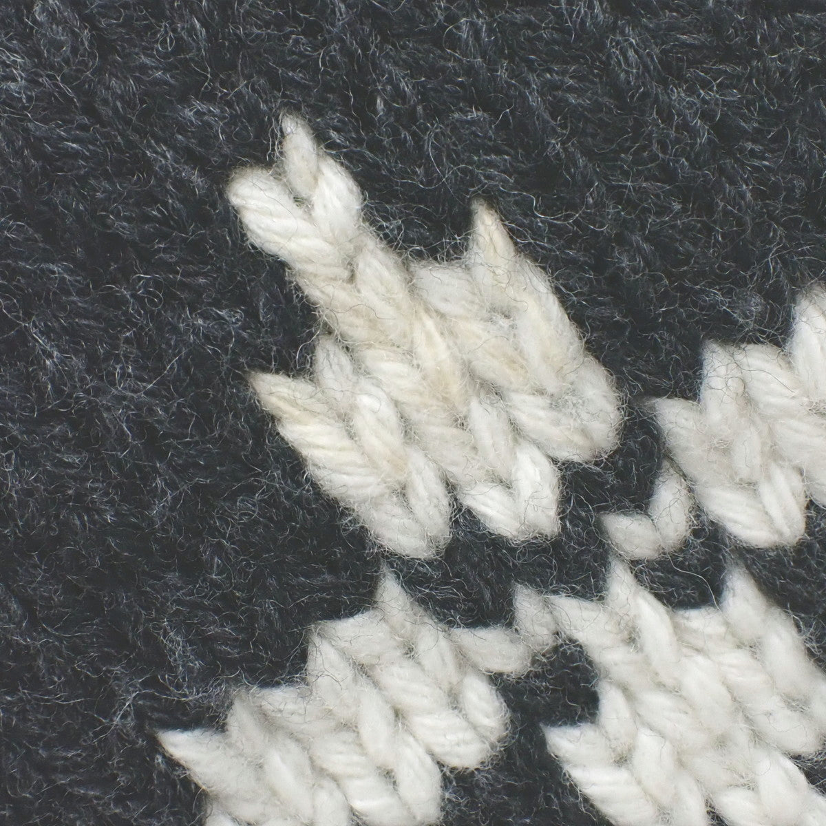 扭曲字母圆领针织衫 2020 L RM202