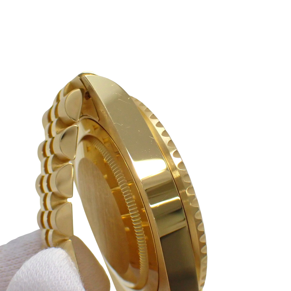 126718GRNR GMT-Master II K18 Yellow Gold YG, random serial number, automatic winding, black dial.