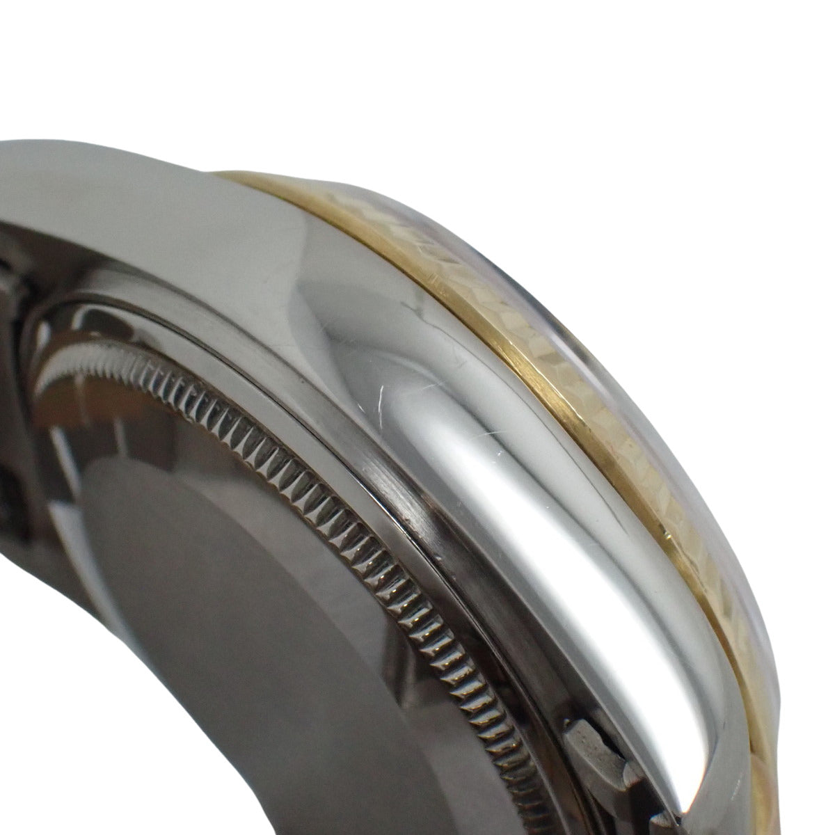 M18039 日期星期显示腕表,白金/黄金/玫瑰金材质,约1985年,自动上链,米色表盘,10颗钻石,三色金表链。