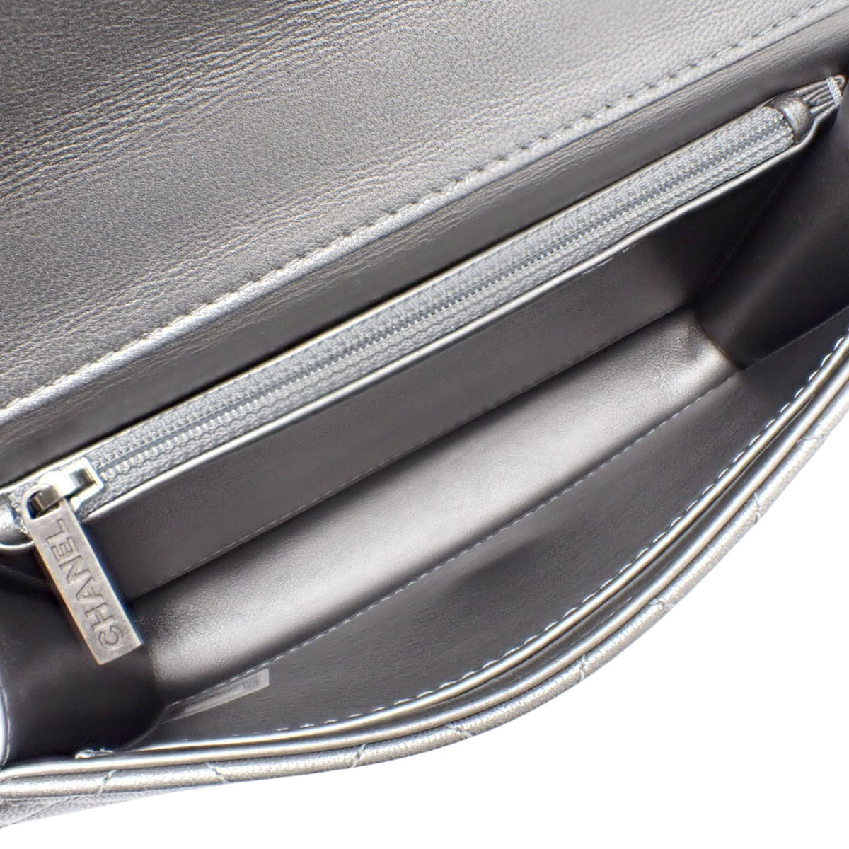 Matelasse Coco Mark Chain Shoulder Bag, Leather, Silver Gray