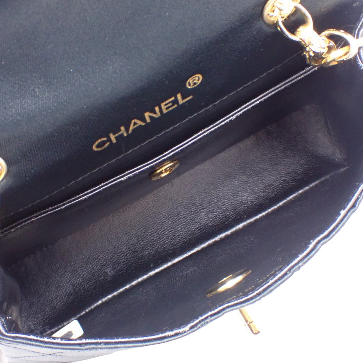 Matelasse Coco Mark 链条单肩包,缎面和羊皮材质,黑色