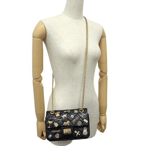 Matelasse/2.55 Icon Chain Shoulder Bag in Calfskin