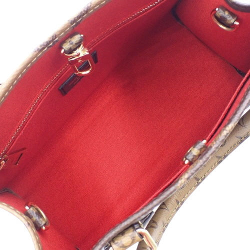 Monogram Giant Reverse On-the-Go 小号 Monogram Giant 帆布 Monogram 反向帆布 M46373