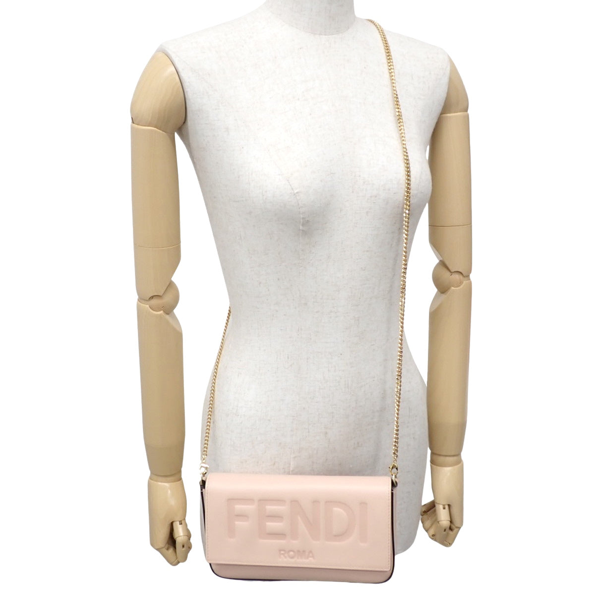 Chain shoulder bag in light rose leather, 8BS032 AAYZ F14N1