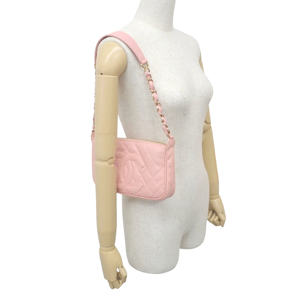 Matelasse Coco Mark Chain Shoulder Bag, Caviar Skin, Pink