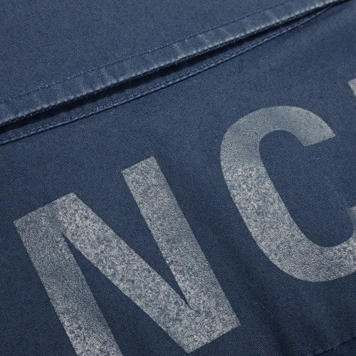 背面徽标印花衬衫,2018 年,37 码,短袖,纽扣领