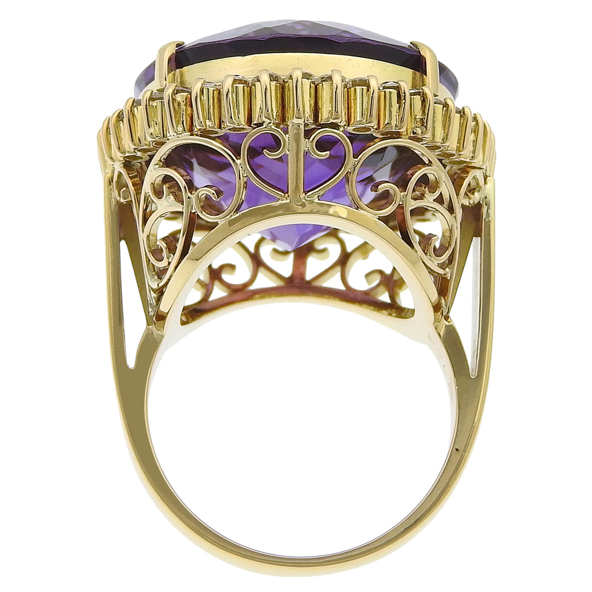 Amethyst and Diamond Ring: Amethyst/Diamond AM27.85/D0.80 K18 Yellow Gold YG
