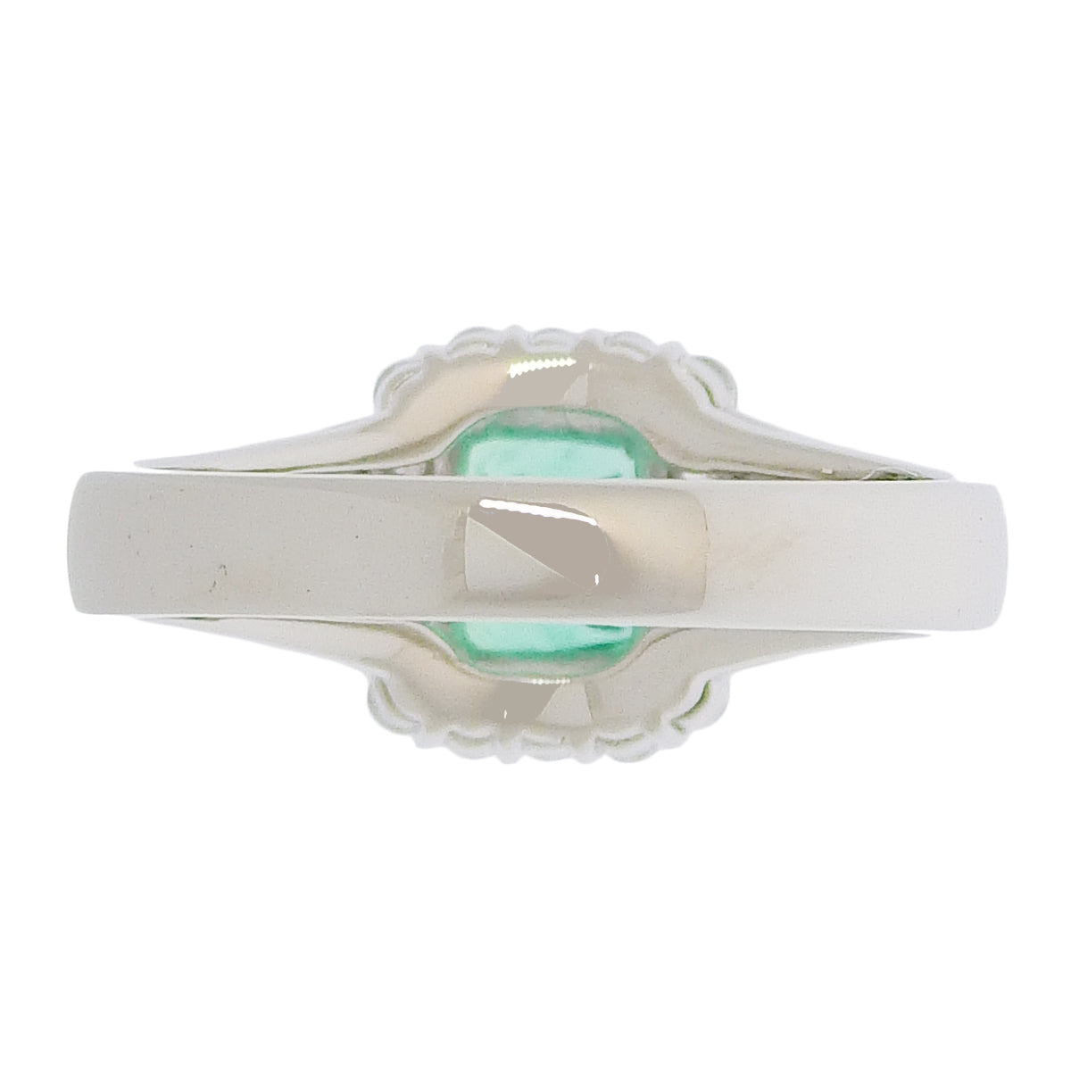 エメラルド ダイヤモンド リング E0.85/D0.38 Pt900プラチナ