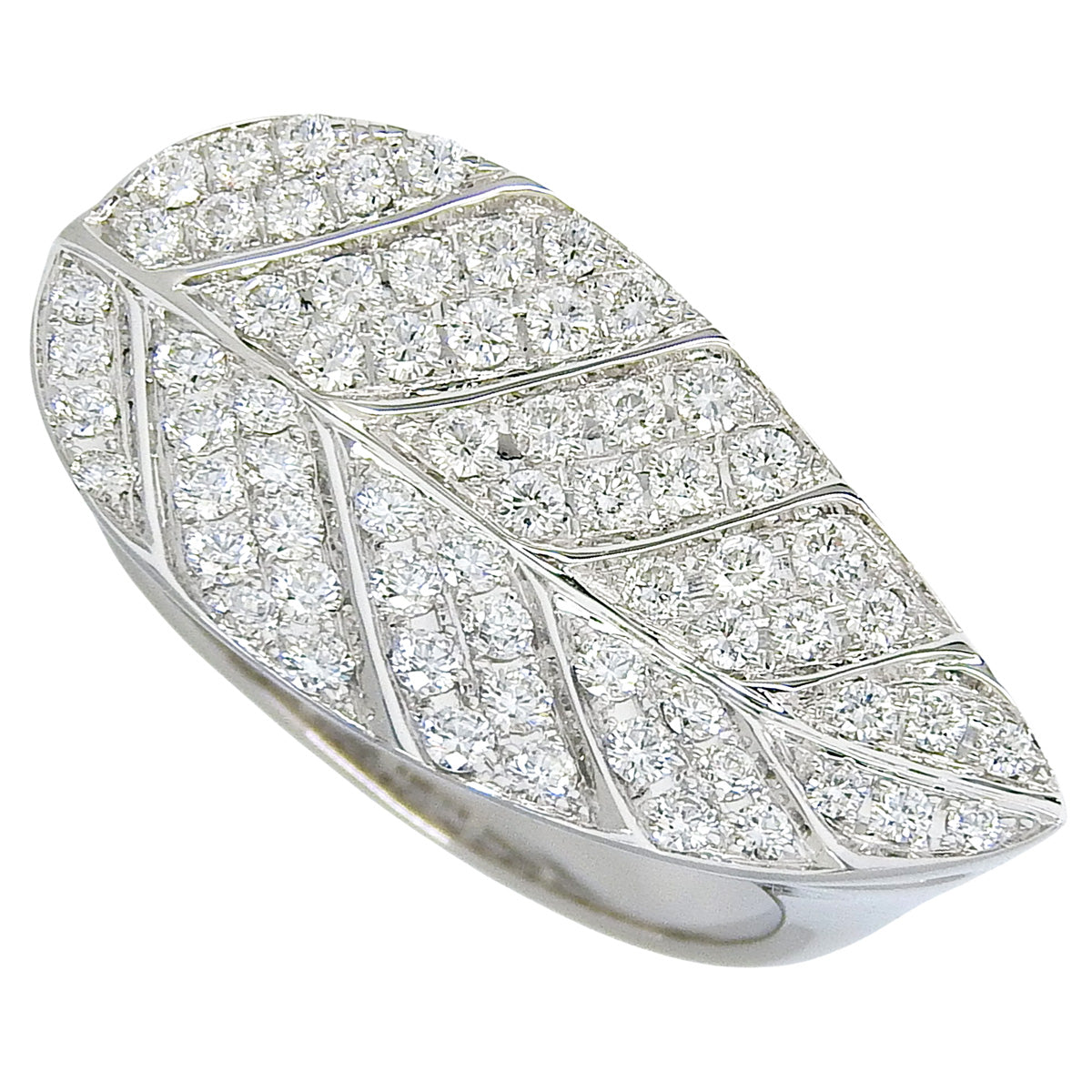 Diamond Leaf Ring, 0.85 carats, 18K White Gold