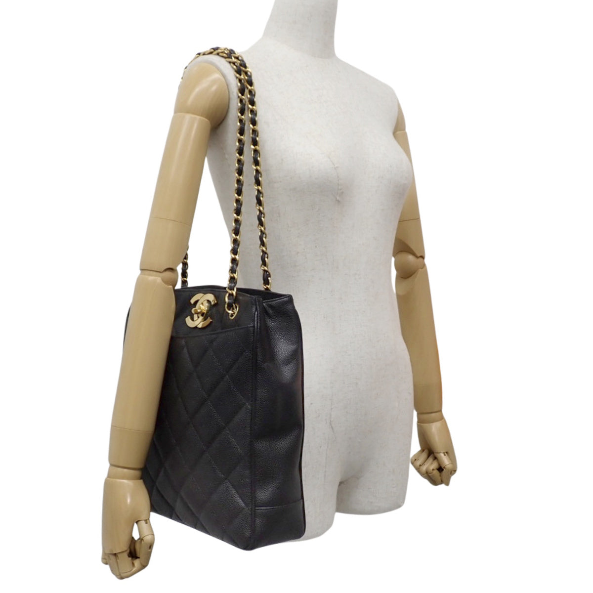 Matelasse Coco Mark Chain Shoulder Bag, Caviar Skin, Black