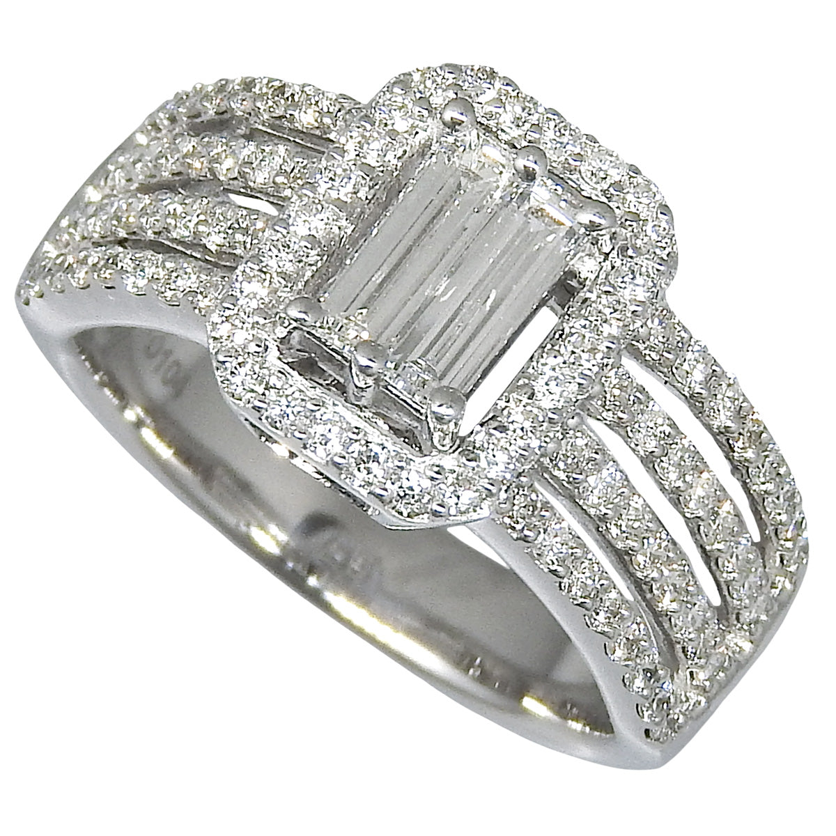 Diamond Square Cut Ring, 1.04 carats, 18K White Gold