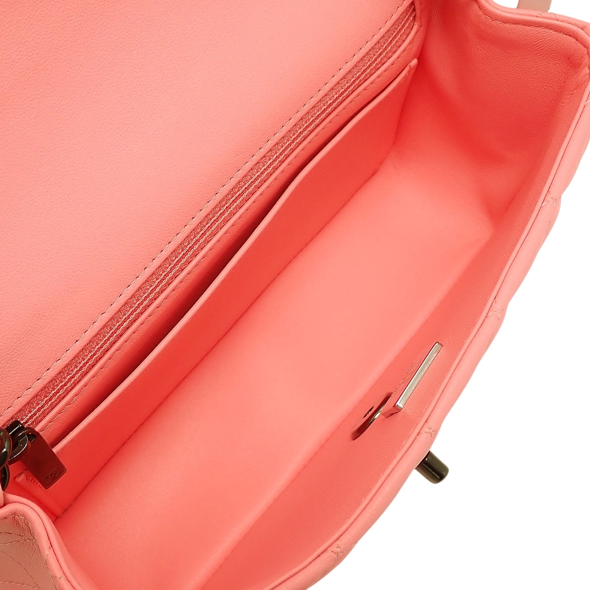 迷你绗缝链条单肩包,羊皮材质