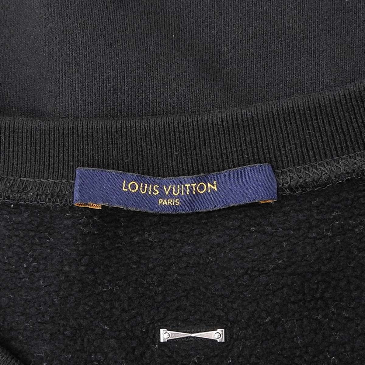 2019 M Sweatshirt RM192Q Top with Fleece Lining