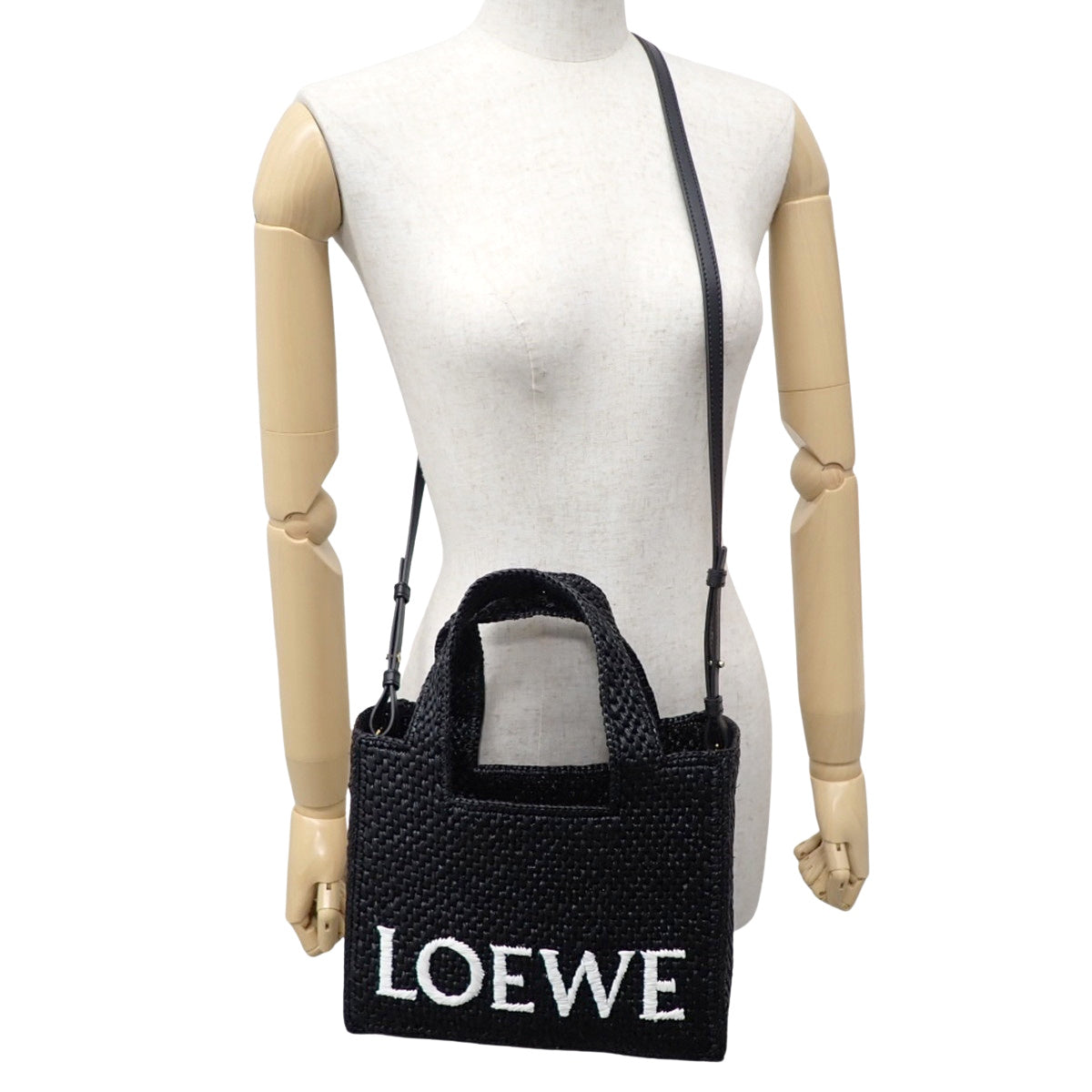 Loewe Font 小号拉菲草手提包 A685B59X01