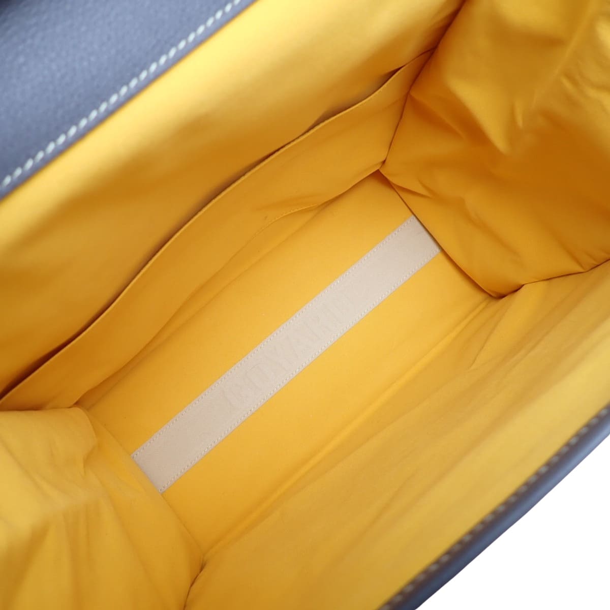 Marquee Super Cat Saint Leger PVC 涂层帆布 Goyardine 帆布