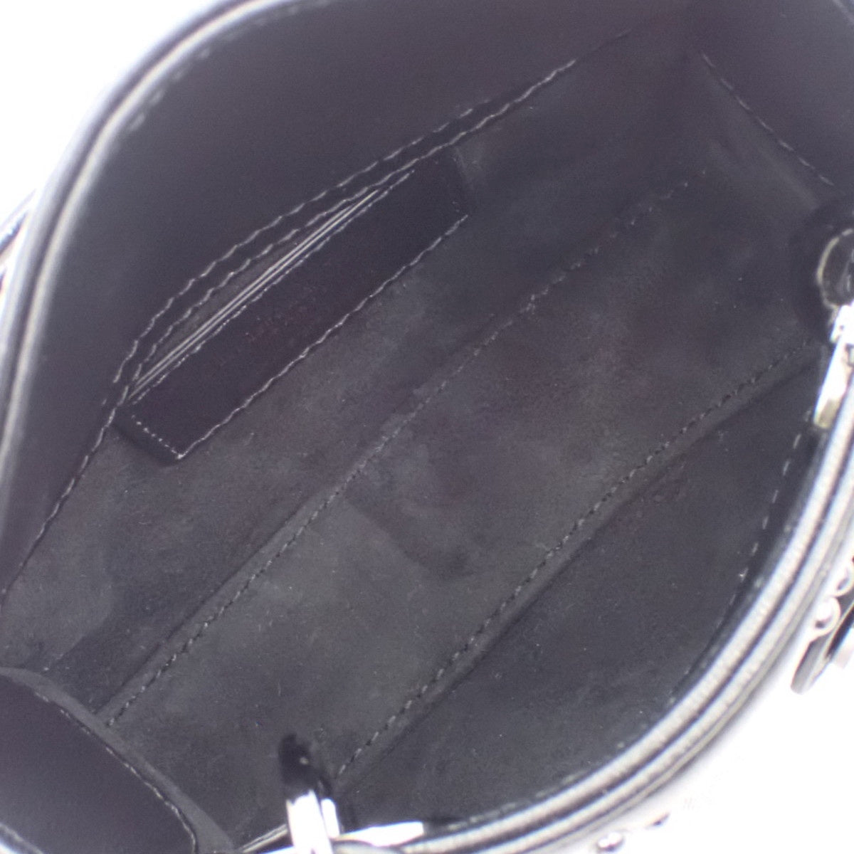 Lady Dior レディディオール バッグ ミニ スタッズ ラムスキン