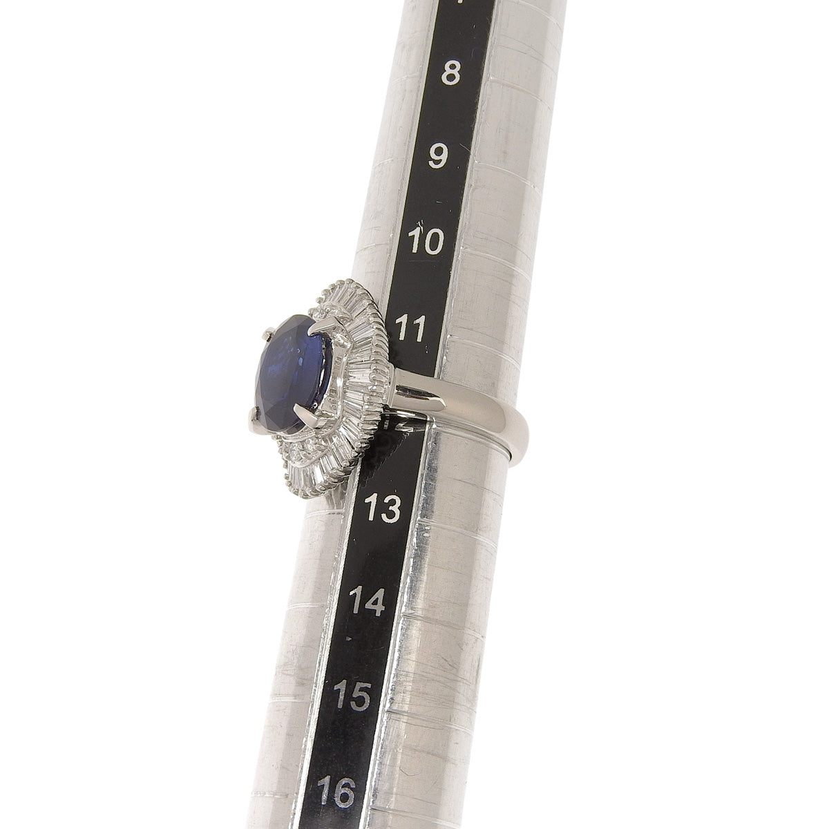 Sapphire and Diamond Ring, Sapphire 3.06ct, Diamond 0.83ct, Platinum 900.