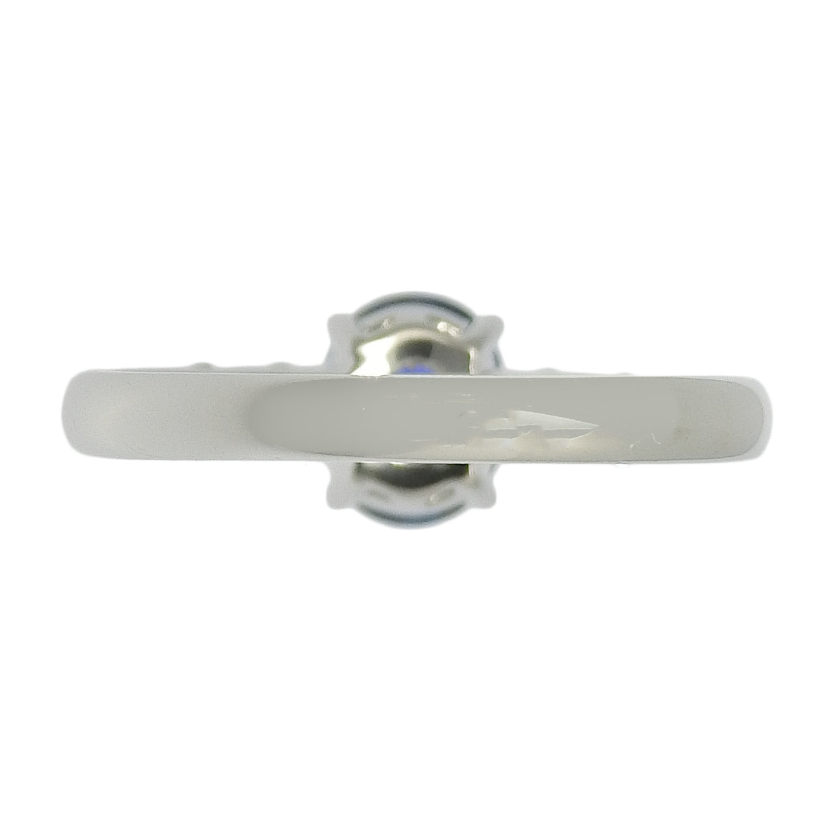 Sapphire and Diamond Ring: 1.11 carats sapphire, 0.30 carats diamonds, Platinum (Pt900)