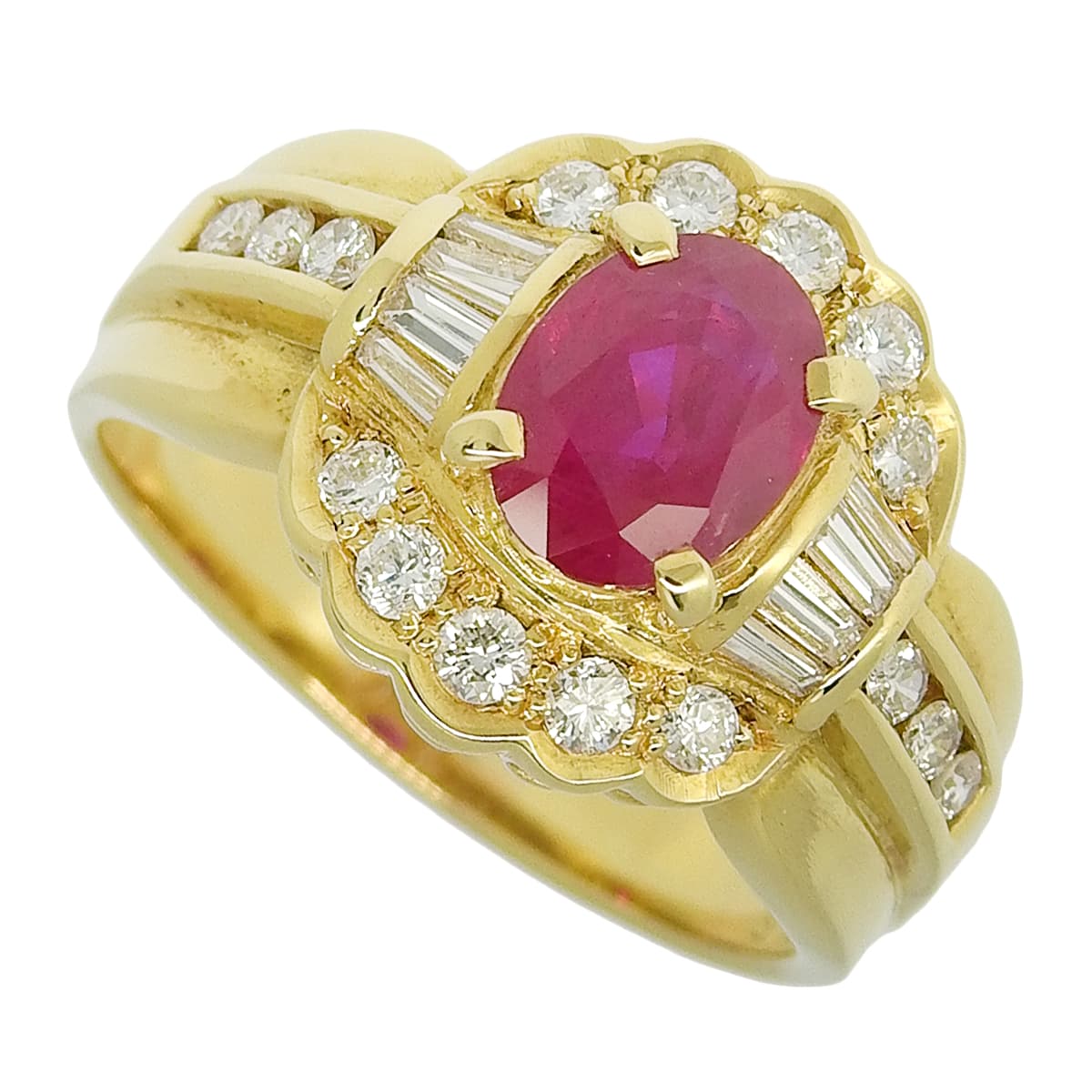 Ruby and Diamond Ring: 1.35 carats of rubies, 0.64 carats of diamonds, 18k yellow gold.